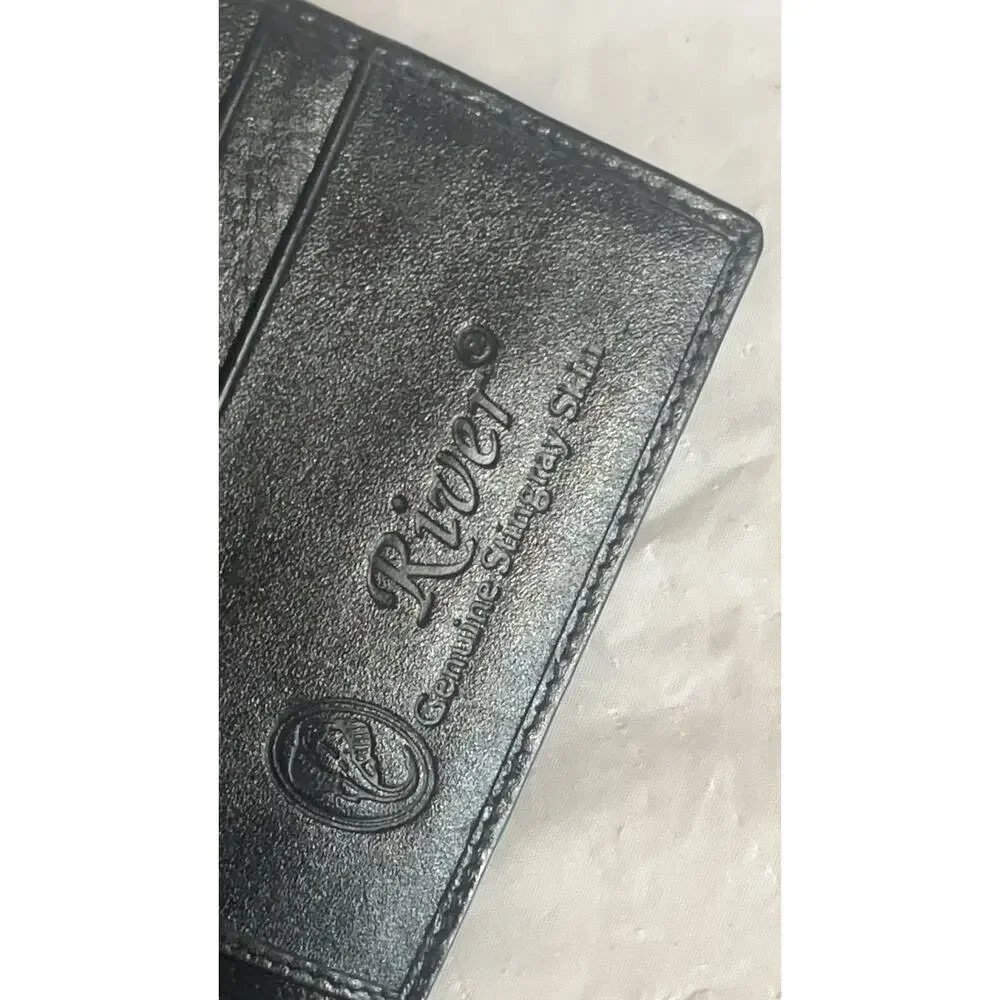River Black Shagreen Bifold Wallet Genuine Leather ID Holder
